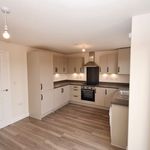 Rent 3 bedroom flat in East Midlands