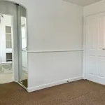 Rent 3 bedroom house in East Midlands