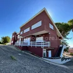 Rent 5 bedroom house of 500 m² in Morlupo