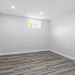 4 bedroom apartment of 3907 sq. ft in Toronto (Bathurst Manor)