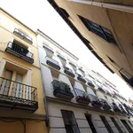 Rent 1 bedroom apartment of 40 m² in madrid