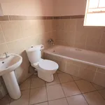 Rent 2 bedroom apartment in Tshwane Ward 101