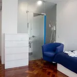 Rent a room in porto