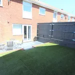 Rent 3 bedroom house in Mid Sussex