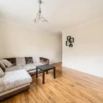 Flat to rent in High Wycombe, Buckinghamshire HP12