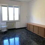 Rent 6 bedroom apartment of 135 m² in Genoa