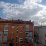 Rent 3 bedroom apartment in Madrid