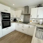 Rent 3 bedroom flat in North West England