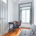 Rent 2 bedroom apartment of 70 m² in lisbon