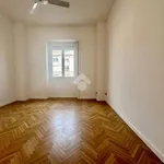 Rent 5 bedroom apartment of 200 m² in Milan