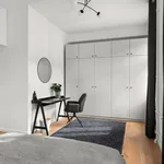 Rent 5 bedroom apartment of 106 m² in Berlin