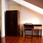 Rent a room in lisbon