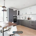 Rent 3 bedroom apartment in North West England