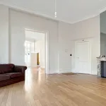 Rent 2 bedroom apartment in Bruxelles