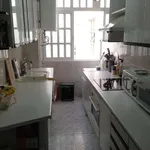 Rent a room of 270 m² in malaga