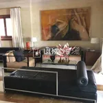 Rent 5 bedroom house of 240 m² in Νησί