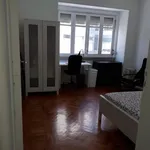 Rent 5 bedroom apartment in Lisbon