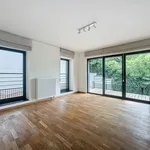 Rent 3 bedroom apartment of 210 m² in Uccle - Ukkel