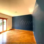 Rent 5 bedroom apartment of 160 m² in Rome