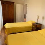 Rent 4 bedroom apartment in Lisbon