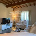 Rent 6 bedroom house of 220 m² in Seravezza