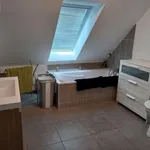 Maison de 101 m² avec 1 chambre(s) en location à Morbecque