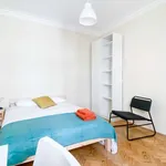 Rent a room in lisbon