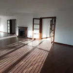 Rent 4 bedroom apartment of 325 m² in Ankara