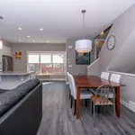 Appartement de 1367 m² avec 3 chambre(s) en location à Calgary