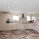 Rent 4 bedroom house in Yorkshire And The Humber