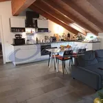 Rent 1 bedroom apartment of 60 m² in como