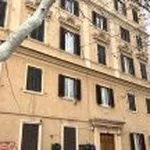 Rent 4 bedroom apartment of 95 m² in Rome