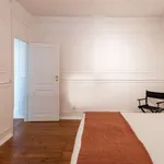 Rent a room of 117 m² in lisbon