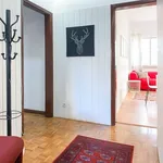 Rent a room of 101 m² in lisbon