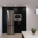 Rent 4 bedroom apartment of 95 m² in Málaga