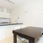 Rent 2 bedroom apartment in Adelaide