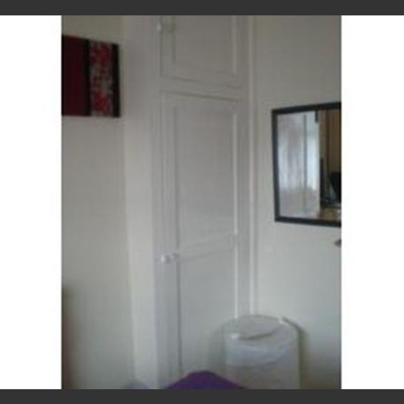 1 bedroom semi detached house for rent