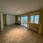 Rent 4 bedroom house of 230 m² in Στροφύλι