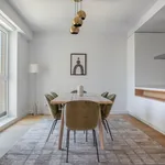 Rent 2 bedroom apartment of 1270 m² in Lisbon