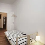 Rent a room of 104 m² in Berlin