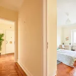 Rent 6 bedroom apartment in Lisbon