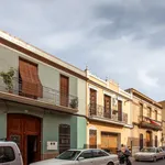 Rent 3 bedroom apartment in Valencia