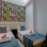 Alquilo 1 dormitorio apartamento de 484 m² en Barcelona