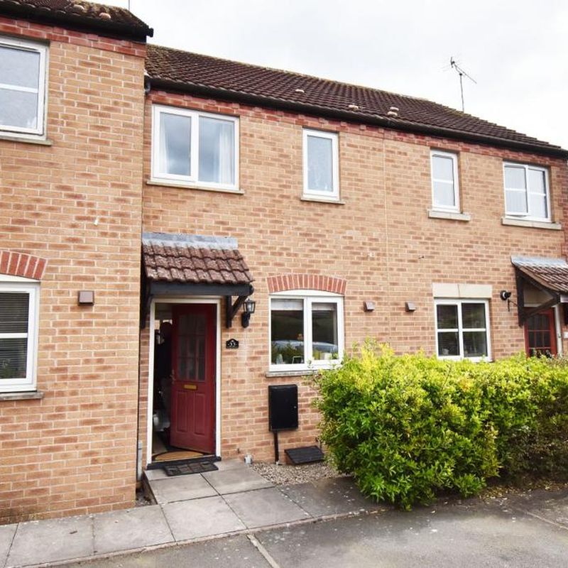 Battlebridge Close, Leominster 2 bed terraced house to rent - £700 pcm (£162 pw)