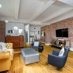 Rent 3 bedroom house of 157 m² in New York City