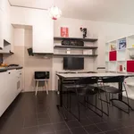 Rent 1 bedroom apartment of 39 m² in bologna