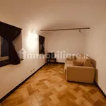 Rent 4 bedroom apartment of 80 m² in Genoa