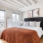 Rent 1 bedroom apartment of 44 m² in paris