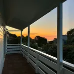 Rent 5 bedroom house in Porirua