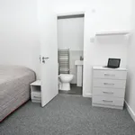 Rent 4 bedroom flat in North West England